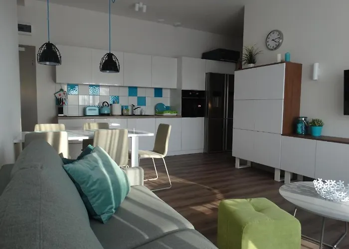 Turkusowy 5 Morz 아파트 시아노제티